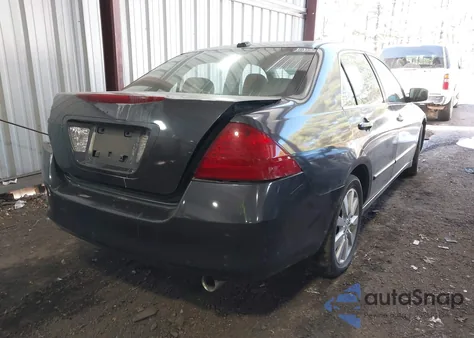 2006 Honda Accord 3.0 Ex из США, поврежденный, VIN 1HGCM66556A060397